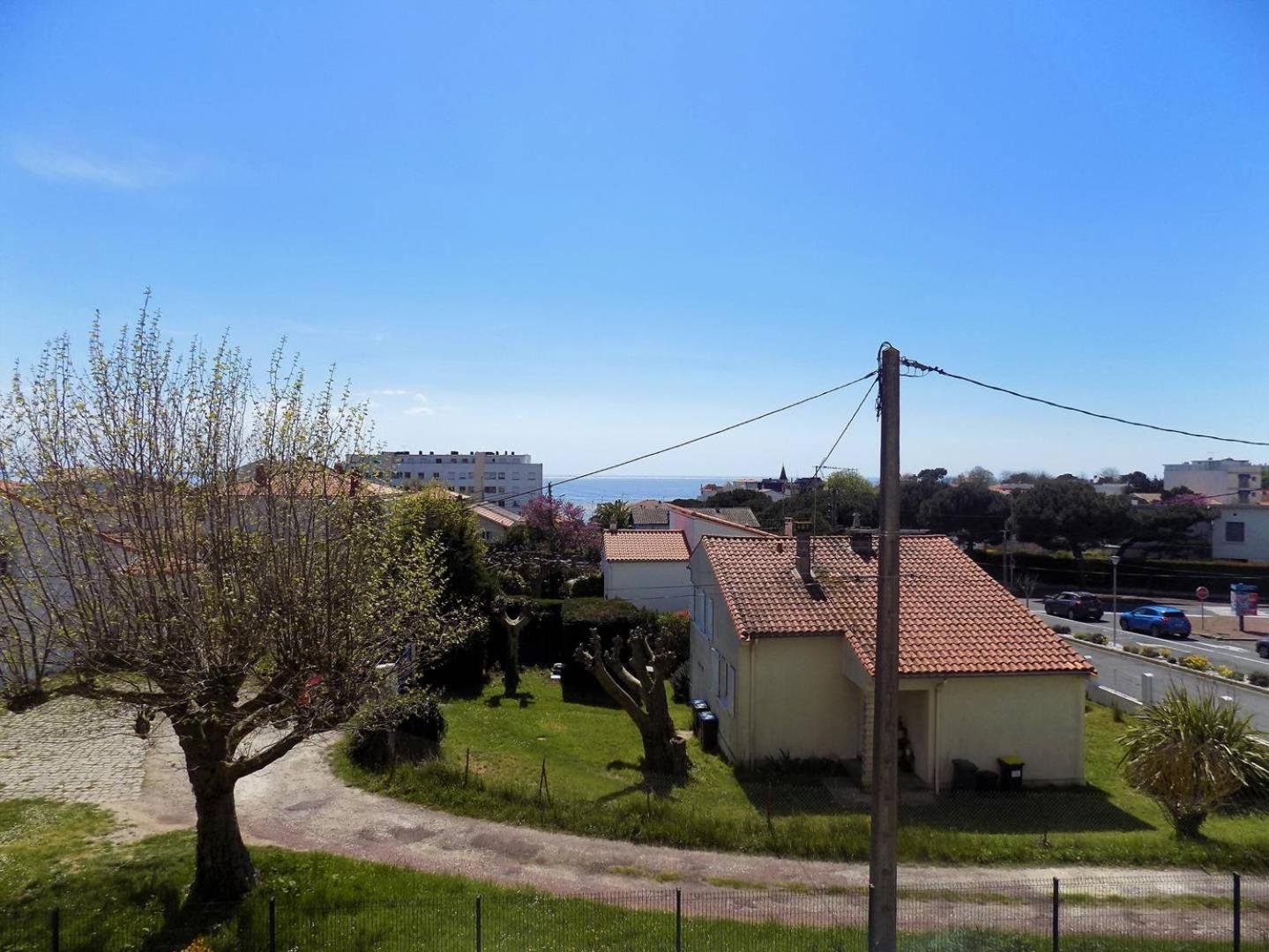 Royan - Appartement Vue Mer - A Seulement 300M Plage Et Commerces Exterior foto