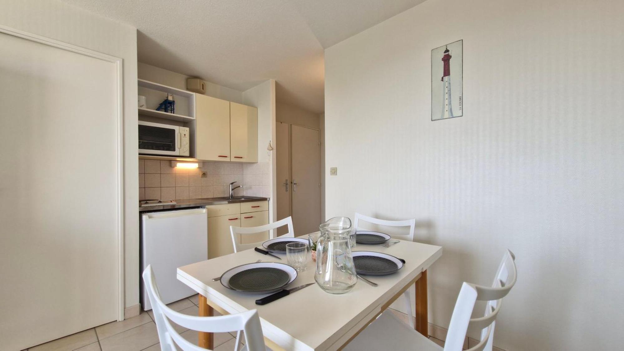 Royan - Appartement Vue Mer - A Seulement 300M Plage Et Commerces Exterior foto